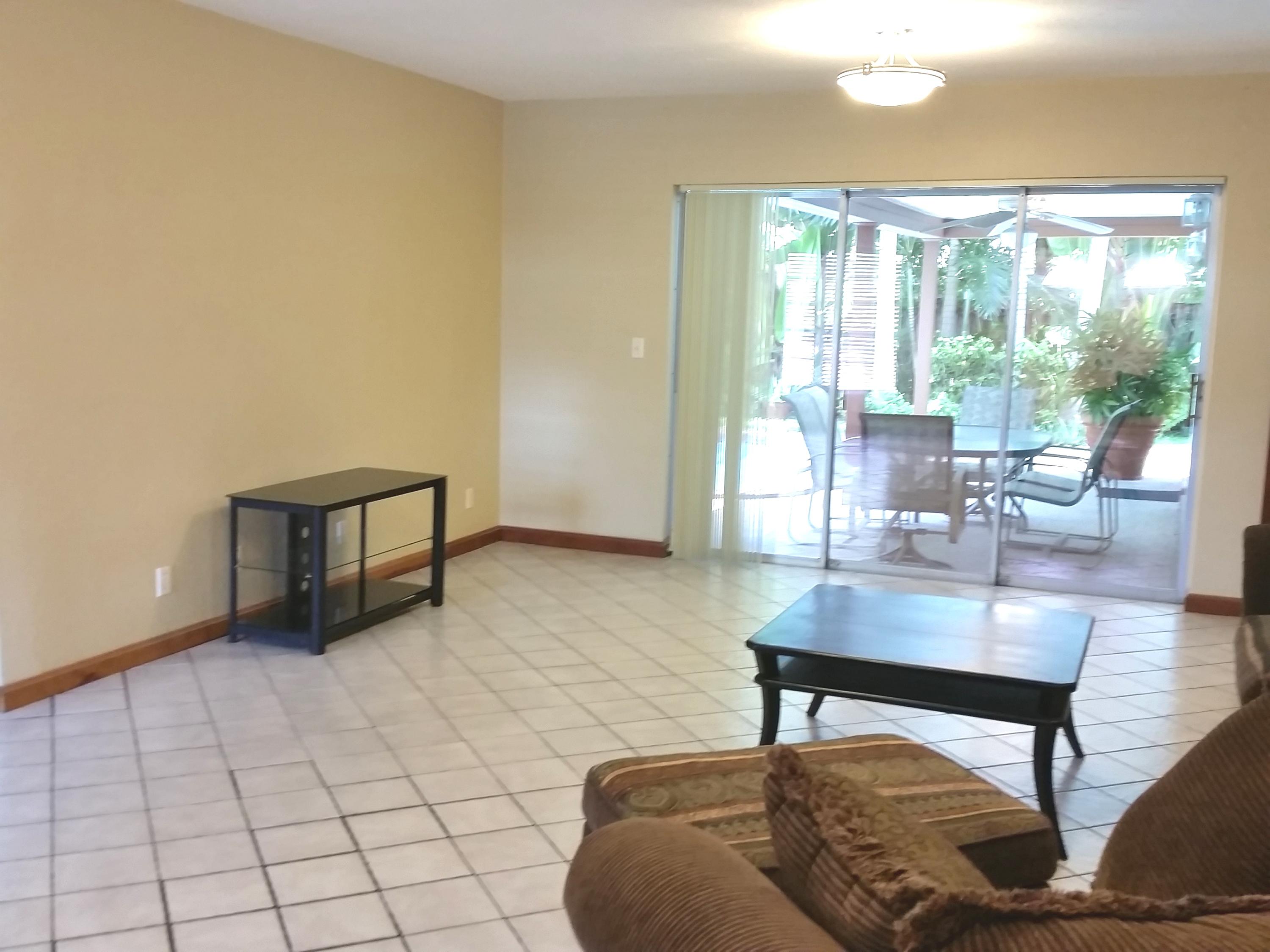 1550 Southwest 8th Street Boca Raton, FL 33486 - Photo 5 of 32 Living Room 3