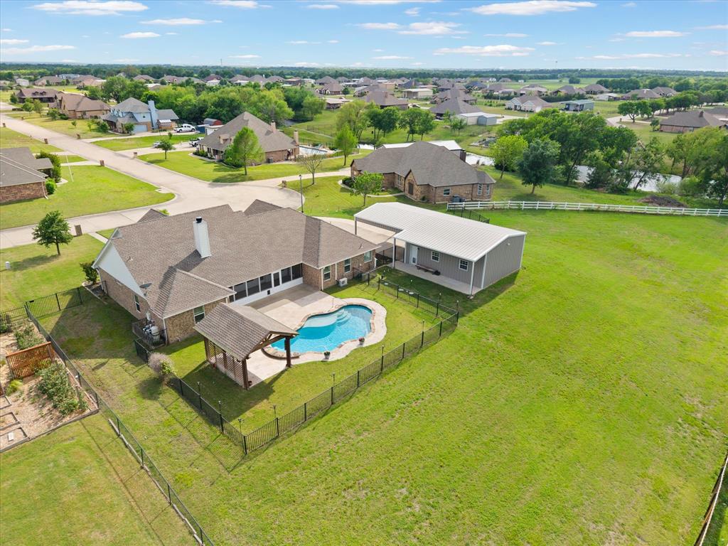 528 Hubbard Circle Nevada, TX 75173 - Photo 34 of 38