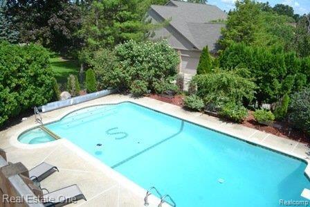 1855 Rapids Way Rochester, MI 48309 - Photo 24 of 25 Beautiful Pool out Back