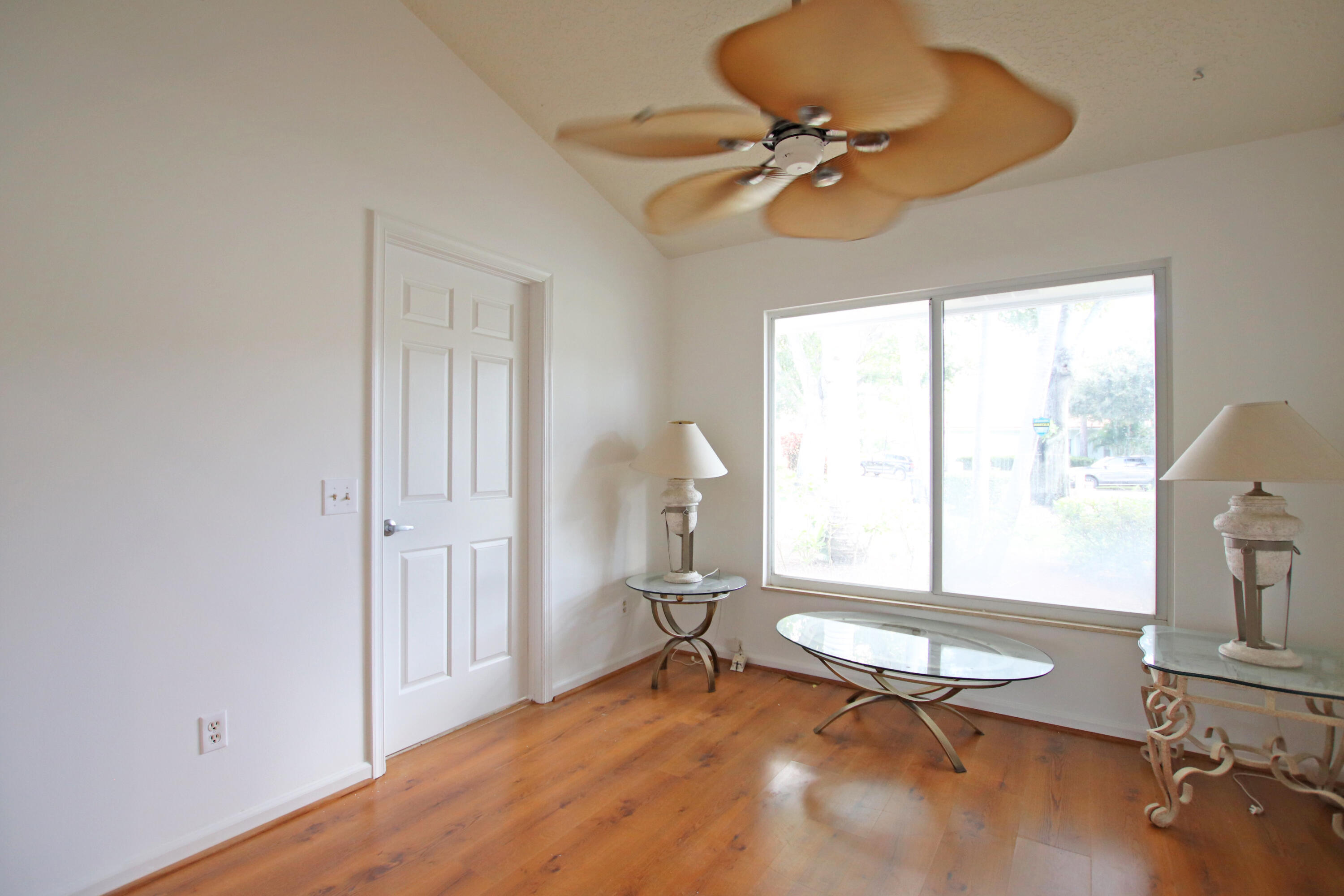 6944 Misty Lake Way Jupiter, FL 33458 - Photo 19 of 31 Den / Office