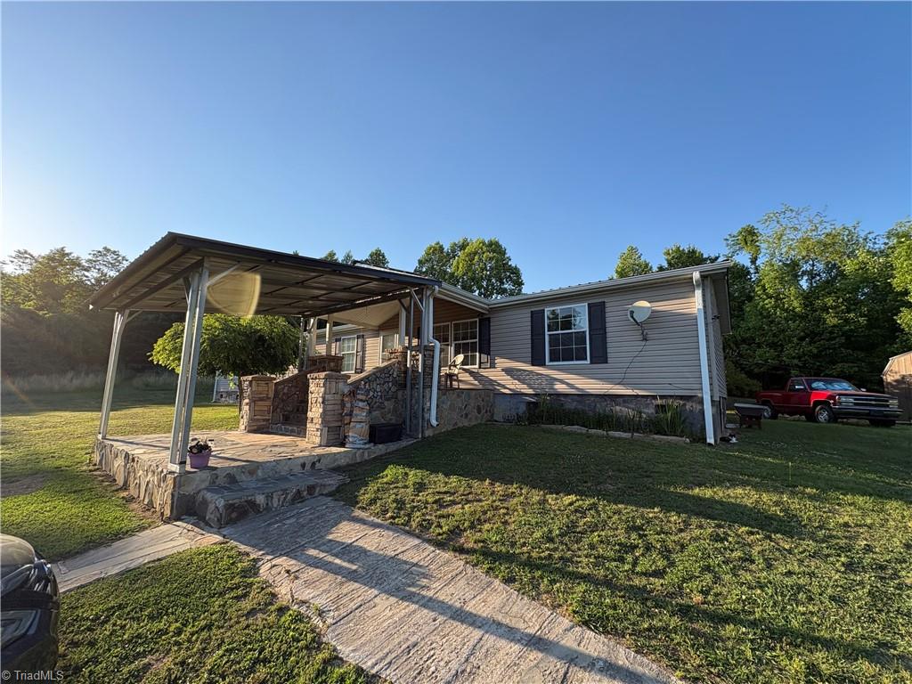 1620 Rogers Road Mount Airy, NC 27030 - Photo 2 of 27