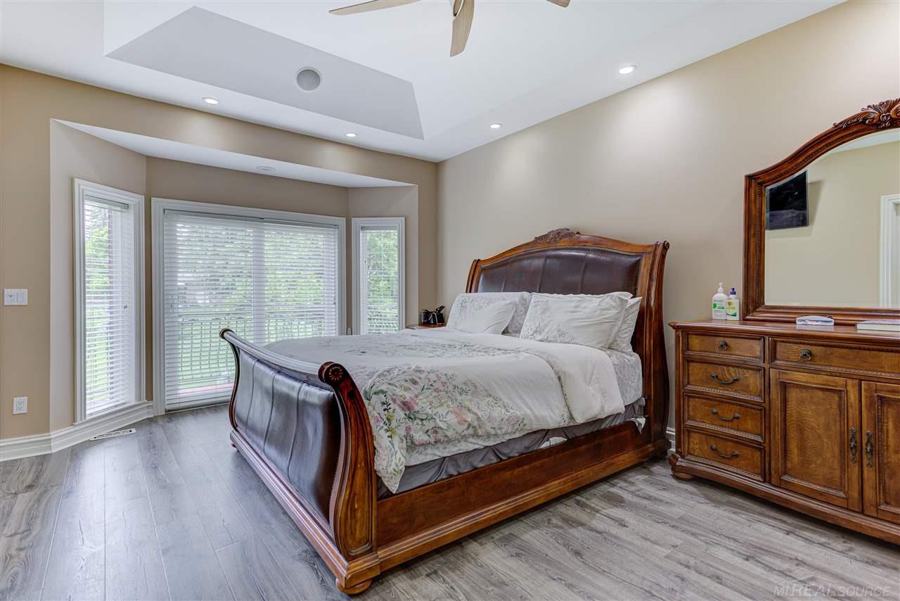 58 Kalhaven Road Rochester Hills, MI 48307 - Photo 27 of 46