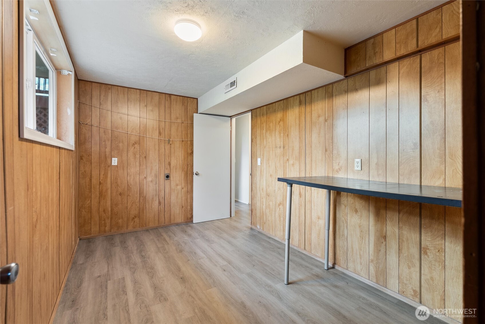 1119 Shelton Avenue Northeast Renton, WA 98056 - Photo 35 of 39