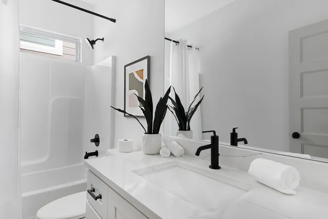 $4,200 | 2027 Rosemary Lane, Nashville, TN 37210