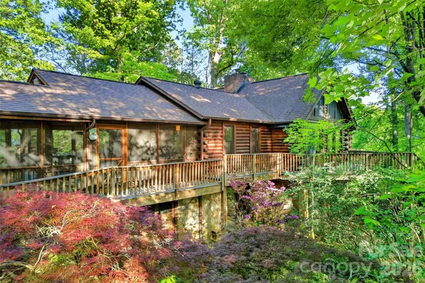 $625,000 | 221 Hammer Hollow, Marion, NC 28752