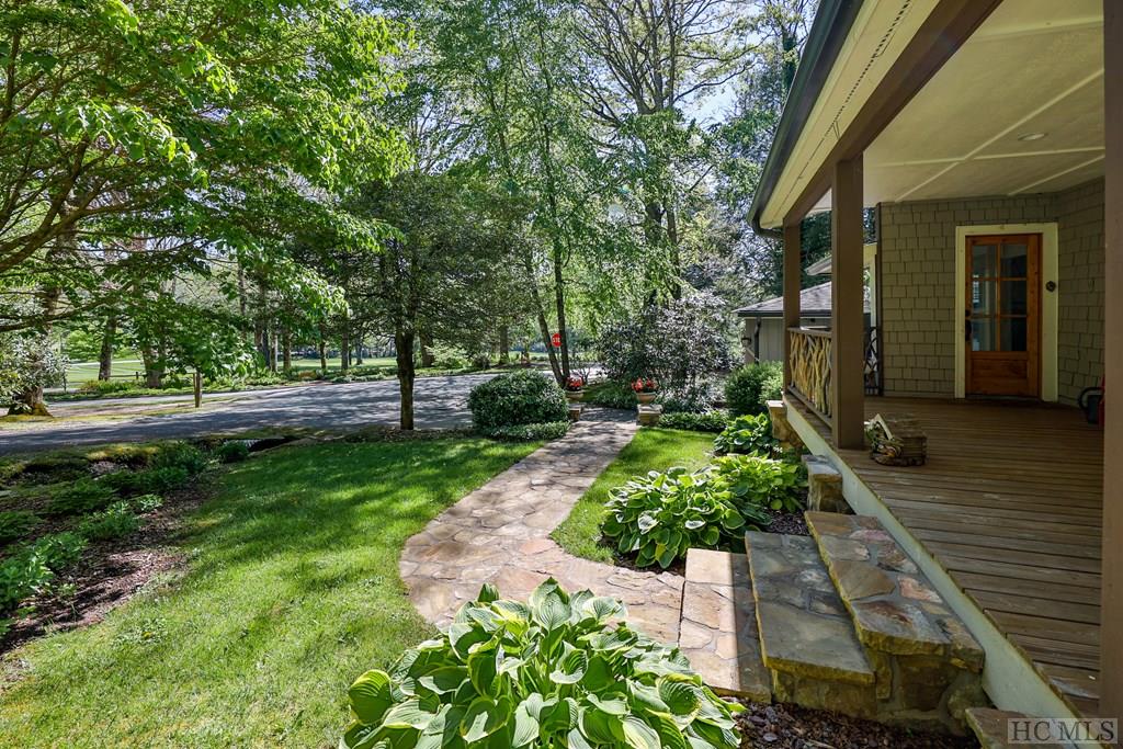 12 Azalea Road Highlands, NC 28741 - Photo 33 of 41 Gallery Image 33