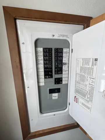 $299,900 | 48 Sagebrush Drive, Rochester, NH 03867