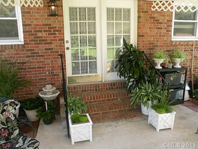 3371 Filbert Highway Clover, SC 29710 - Photo 12 of 16 Gallery Image 12