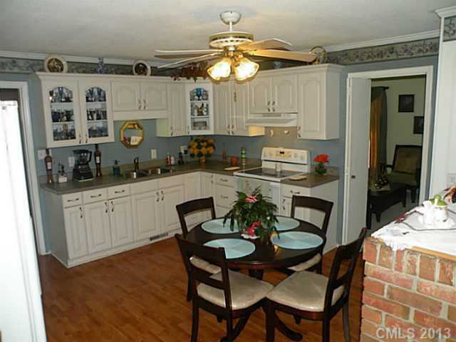 3371 Filbert Highway Clover, SC 29710 - Photo 4 of 16 Gallery Image 4