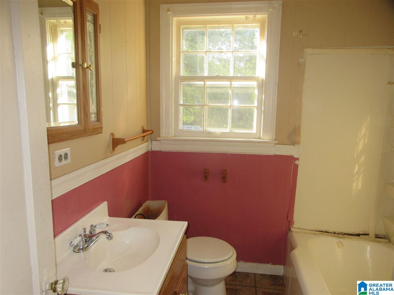 1226 Hueytown Road Bessemer, AL 35023 - Photo 5 of 7