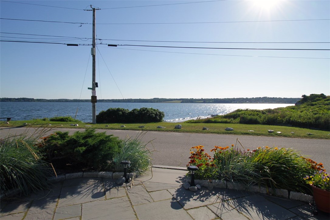 300 High Hill Road Tiverton, RI 02878 - Photo 9 of 37 Gallery Image 9
