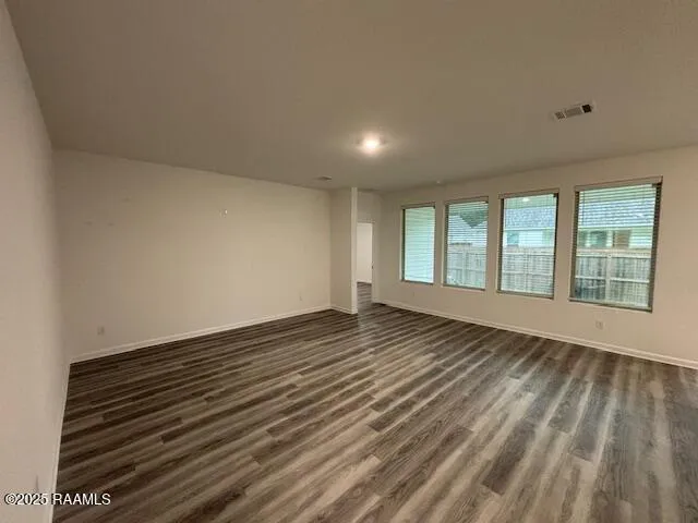 $2,100 | 5416 Heron Nest Drive, Baton Rouge, LA 70816