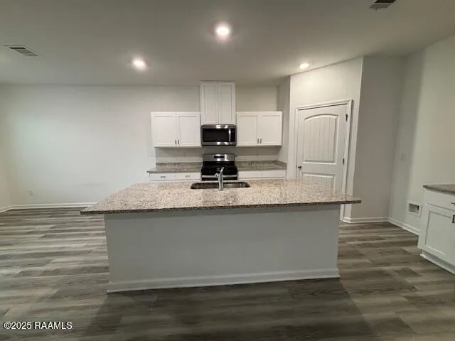 $2,100 | 5416 Heron Nest Drive, Baton Rouge, LA 70816