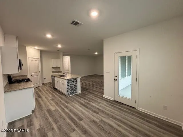 $2,100 | 5416 Heron Nest Drive, Baton Rouge, LA 70816