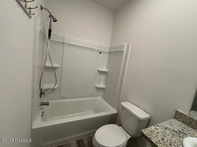 $2,100 | 5416 Heron Nest Drive, Baton Rouge, LA 70816