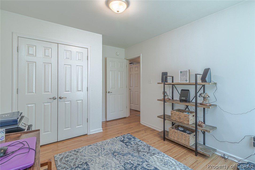 11654 Courthouse Road Lancaster, VA 22503 - Photo 25 of 35 a view of a livingroom with furniture and window