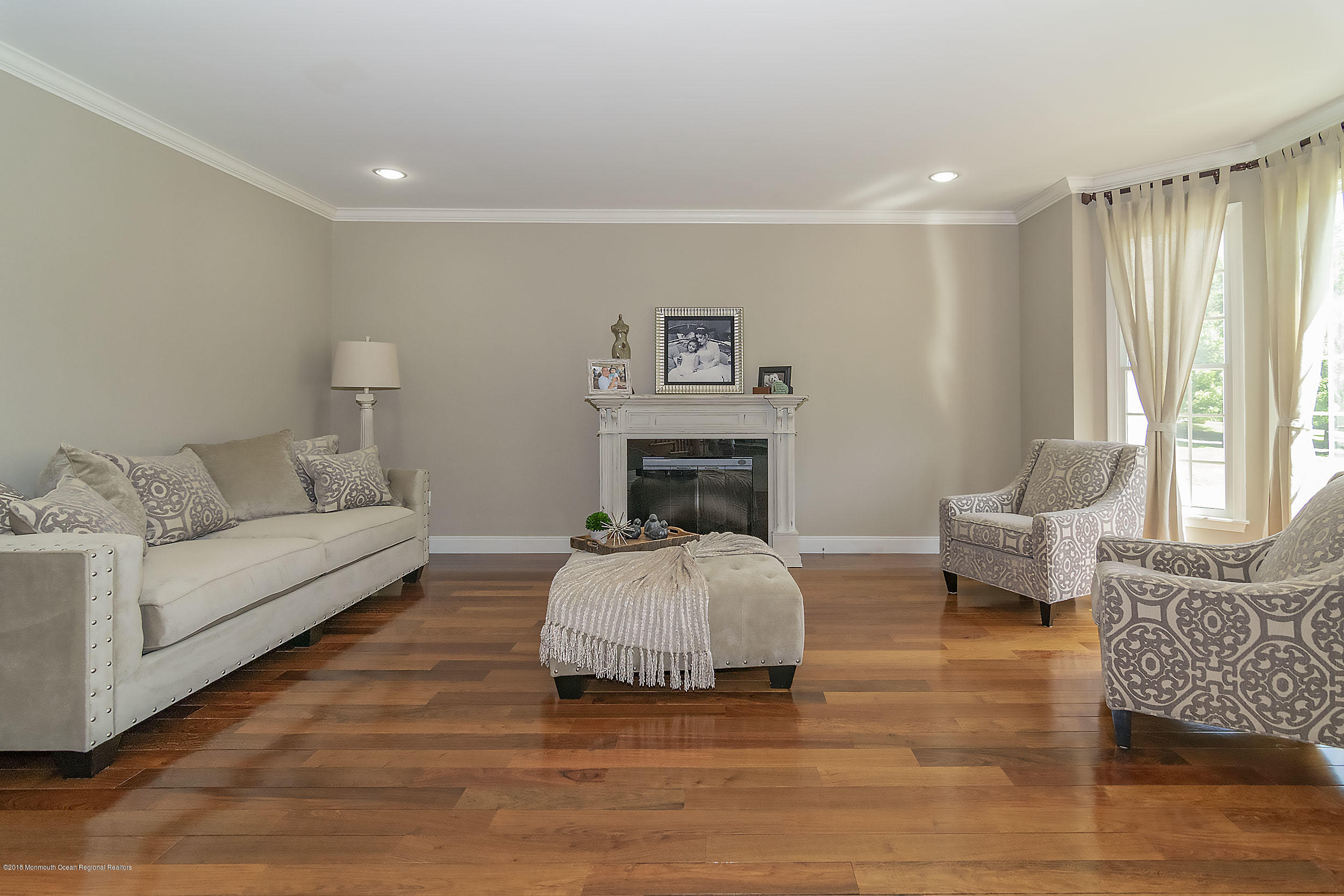 7 Risa Benjamin Way Freehold, NJ 07728 - Photo 12 of 54 living1