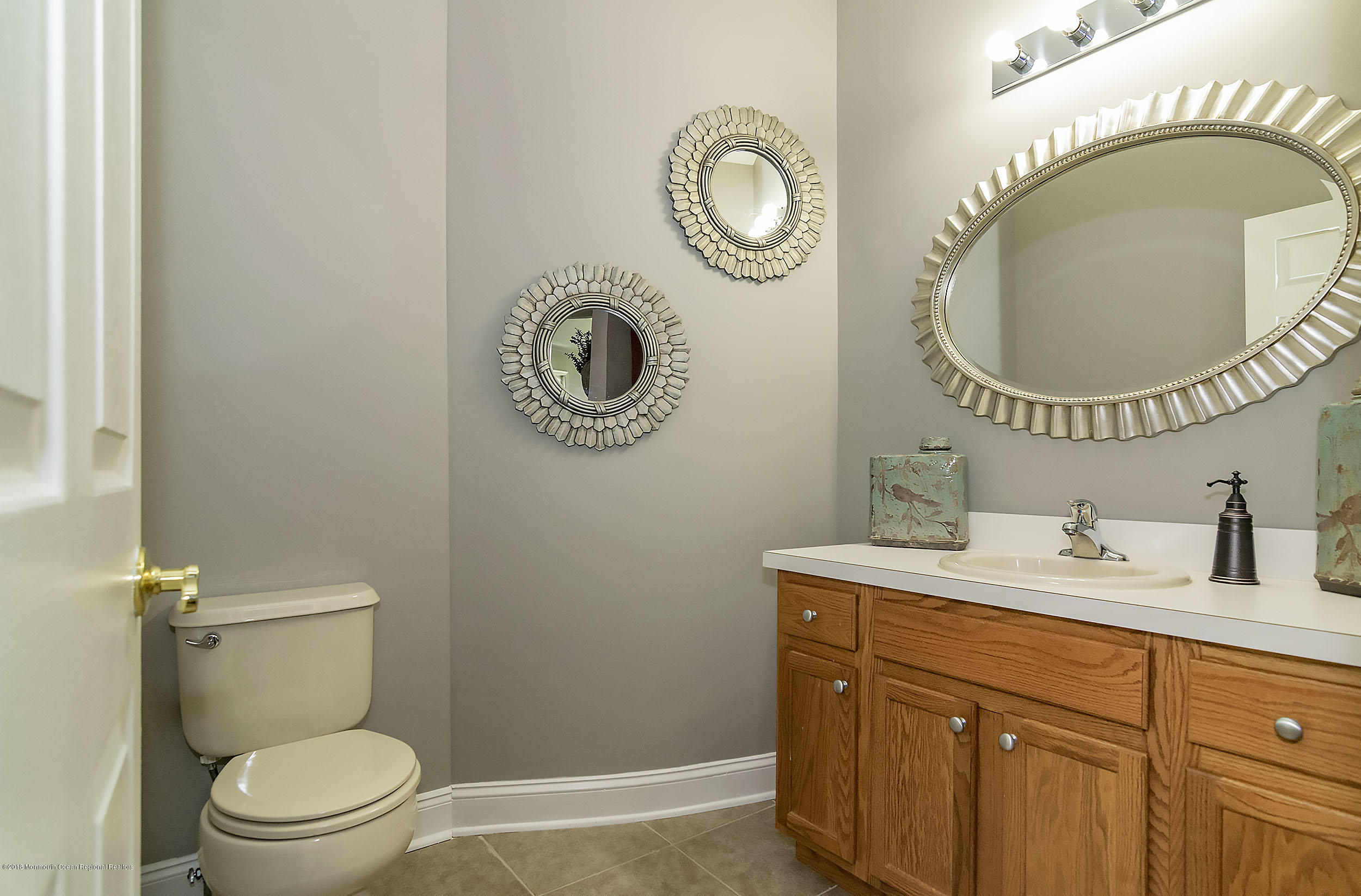 7 Risa Benjamin Way Freehold, NJ 07728 - Photo 25 of 54 powder1