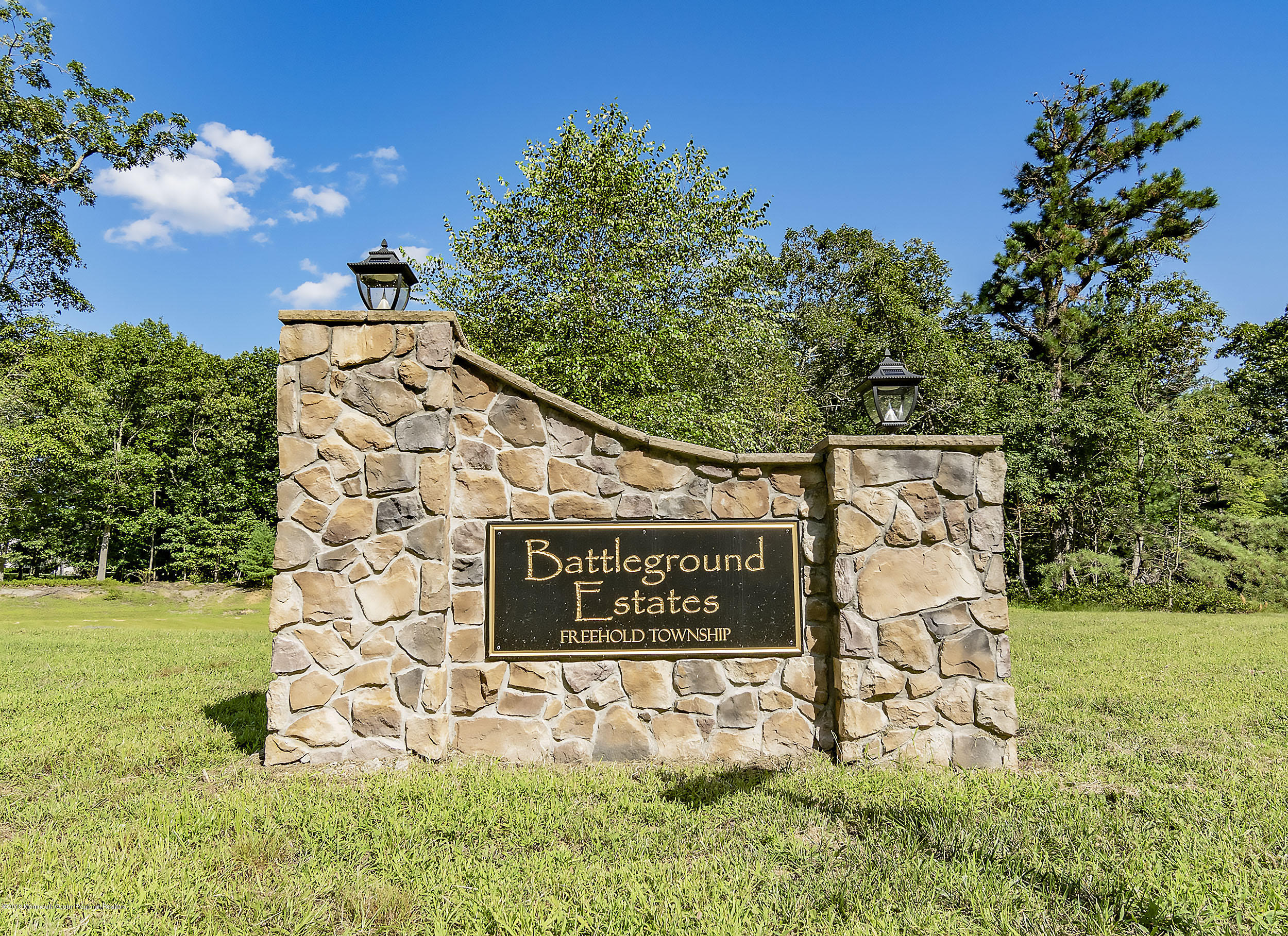 7 Risa Benjamin Way Freehold, NJ 07728 - Photo 54 of 54 sign1