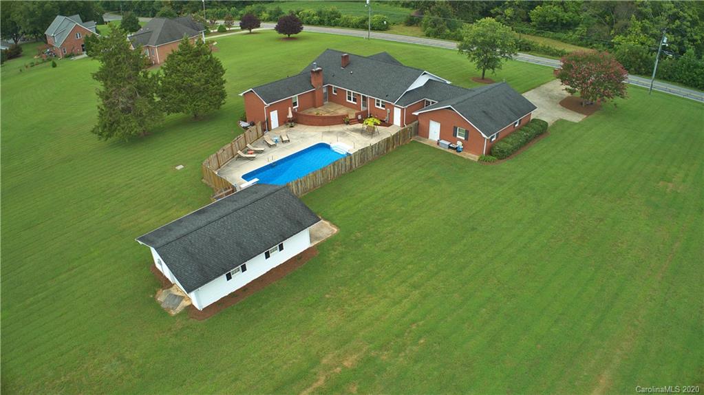 3003 Enterprise Road, Unit 2 Lexington, NC 27295 - Photo 7 of 34 Gallery Image 7