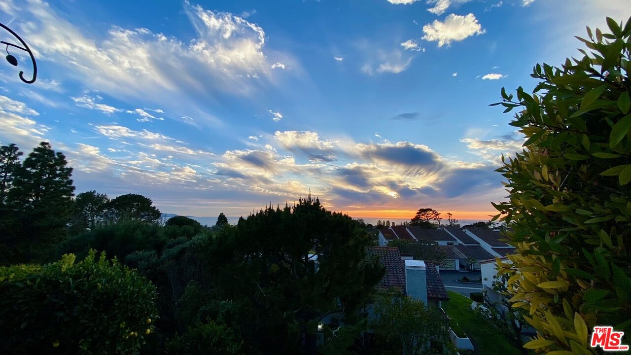 29519 Oceanport Road Rancho Palos Verdes, CA 90275 - Photo 42 of 42 a view of a city with lots of green space