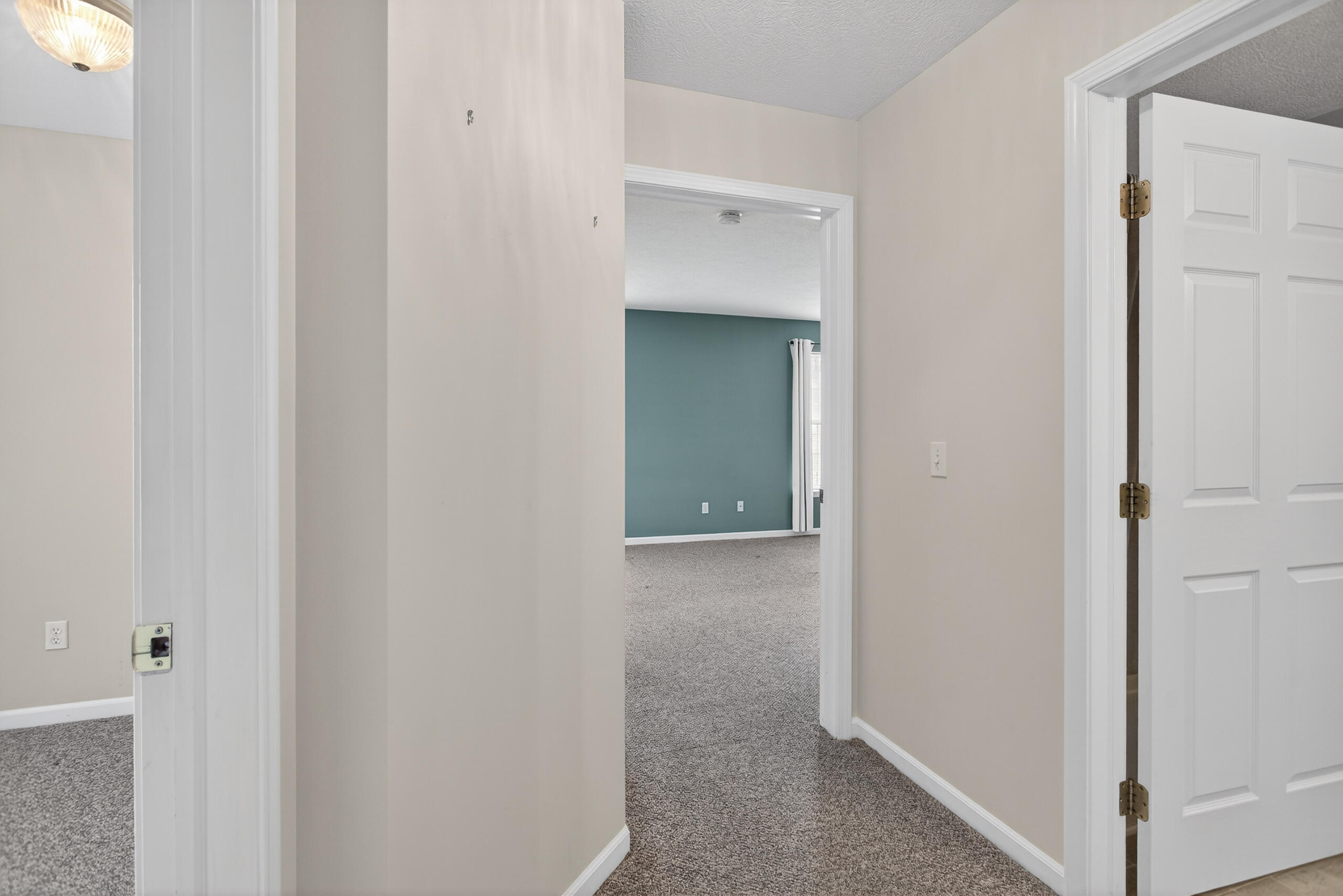 758 West Barrington Circle Jackson, MI 49203 - Photo 18 of 49 028_0N0A1224