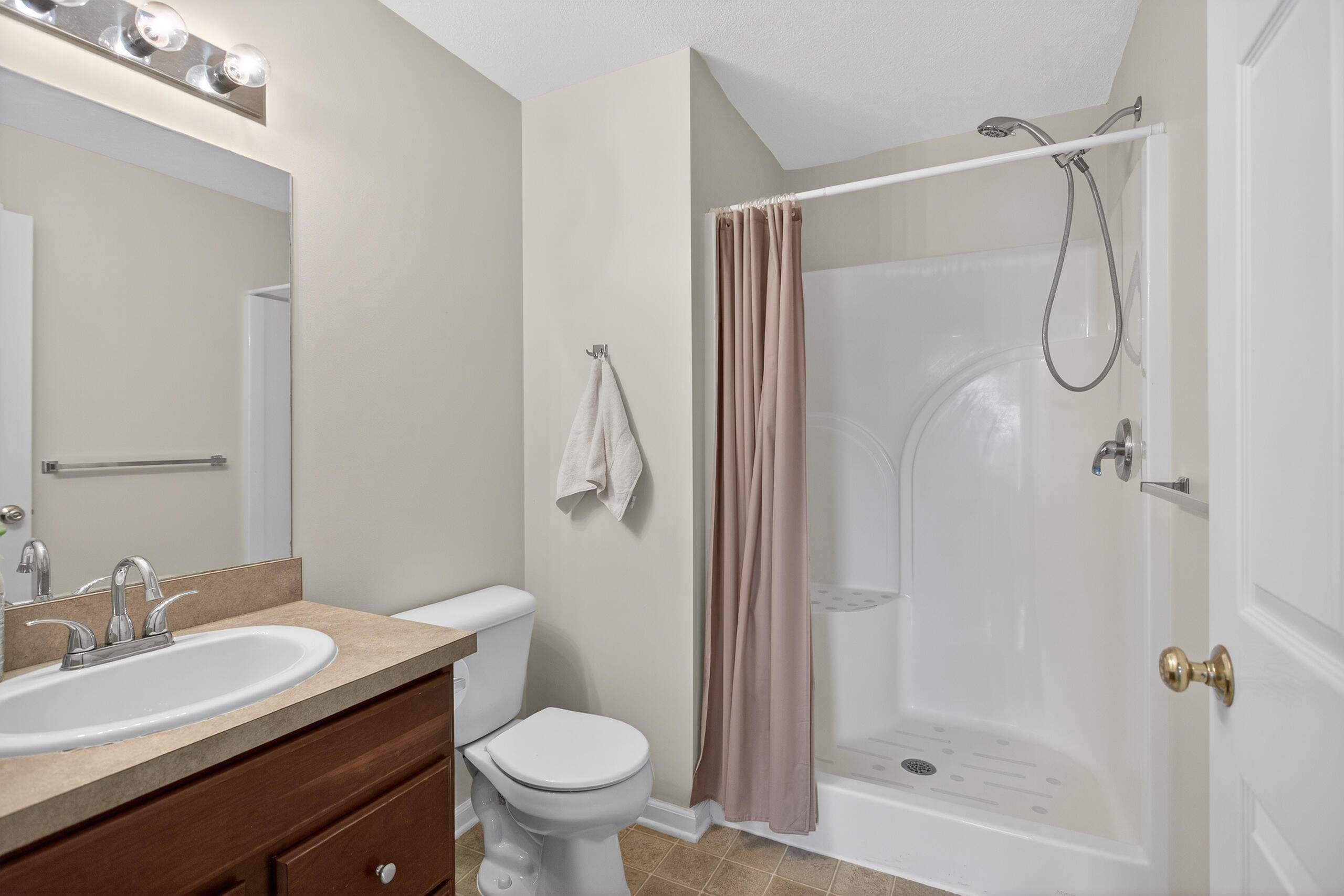 758 West Barrington Circle Jackson, MI 49203 - Photo 30 of 49 041_0N0A1263