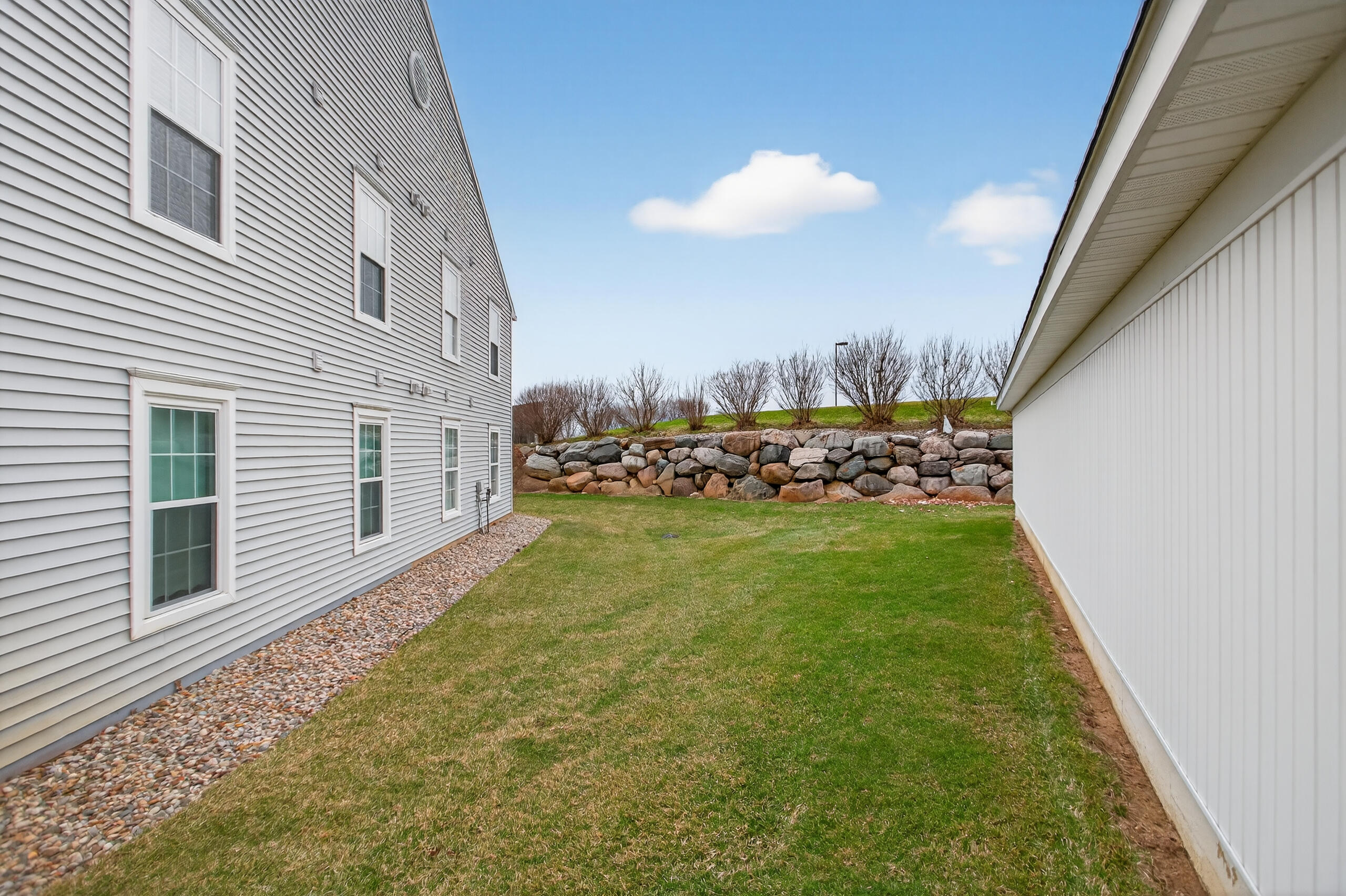 758 West Barrington Circle Jackson, MI 49203 - Photo 45 of 49 008_0N0A1159