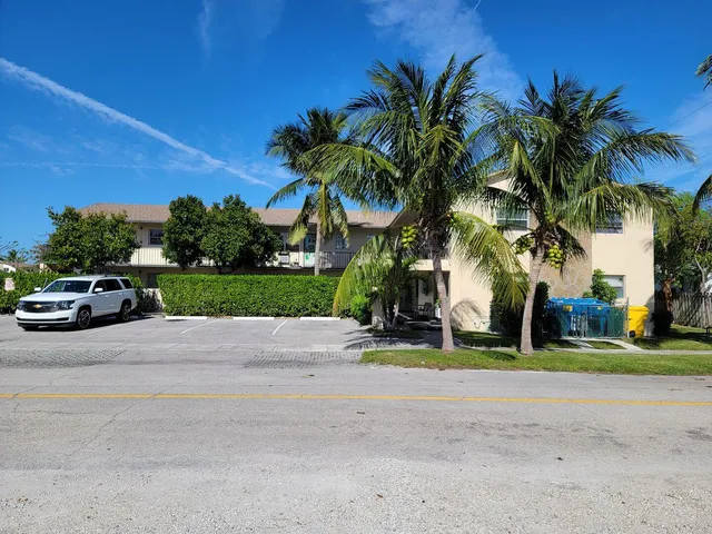 $1,550 | 620 South Broadway, Unit 8, Lantana, FL 33462