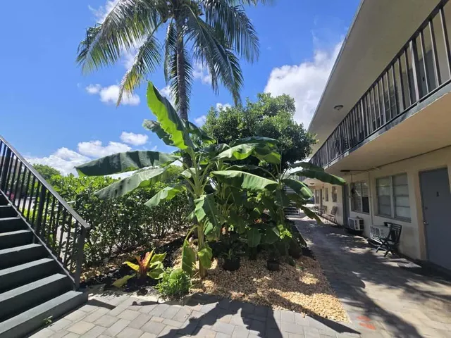 $1,550 | 620 South Broadway, Unit 8, Lantana, FL 33462