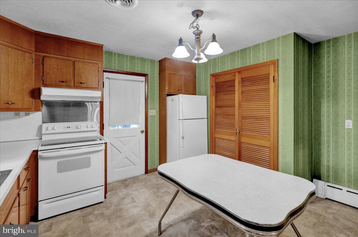 1181 Windsor Castle Road Hamburg, PA 19526 - Photo 12 of 35