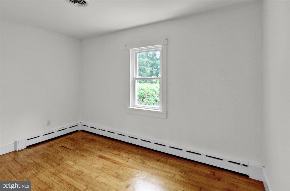 1181 Windsor Castle Road Hamburg, PA 19526 - Photo 19 of 35