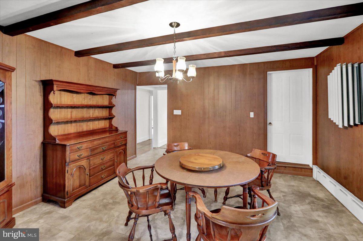 1181 Windsor Castle Road Hamburg, PA 19526 - Photo 10 of 35