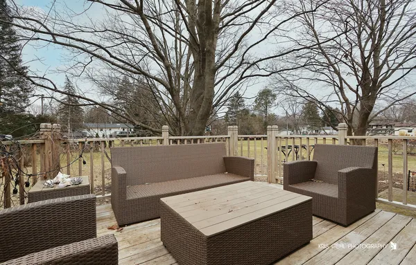 $4,000 | 15417 West Fair Lane, Libertyville, IL 60048