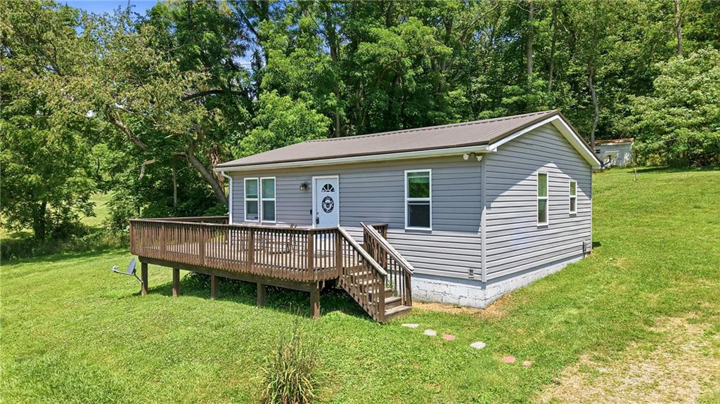 724 River Road Greenville, PA 16125 - Photo 2 of 16