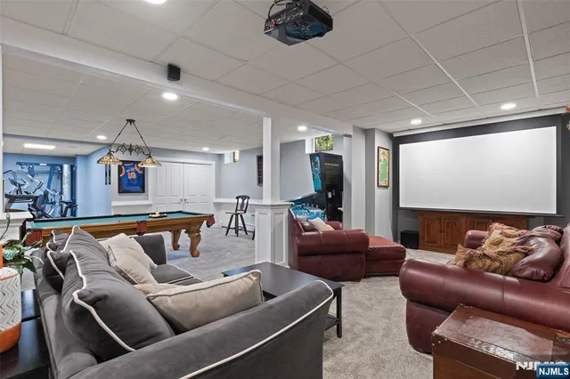 a view of a kitchen and dining room