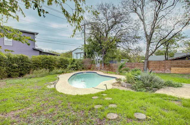 $2,995 | 1508 Grayford Drive, Austin, TX 78704