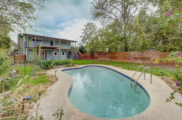 $2,995 | 1508 Grayford Drive, Austin, TX 78704