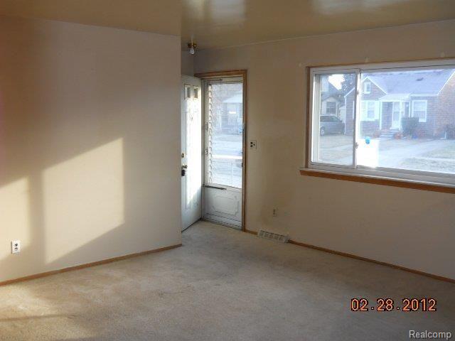 3330 Williams Street Inkster, MI 48141 - Photo 2 of 11 living room.JPG