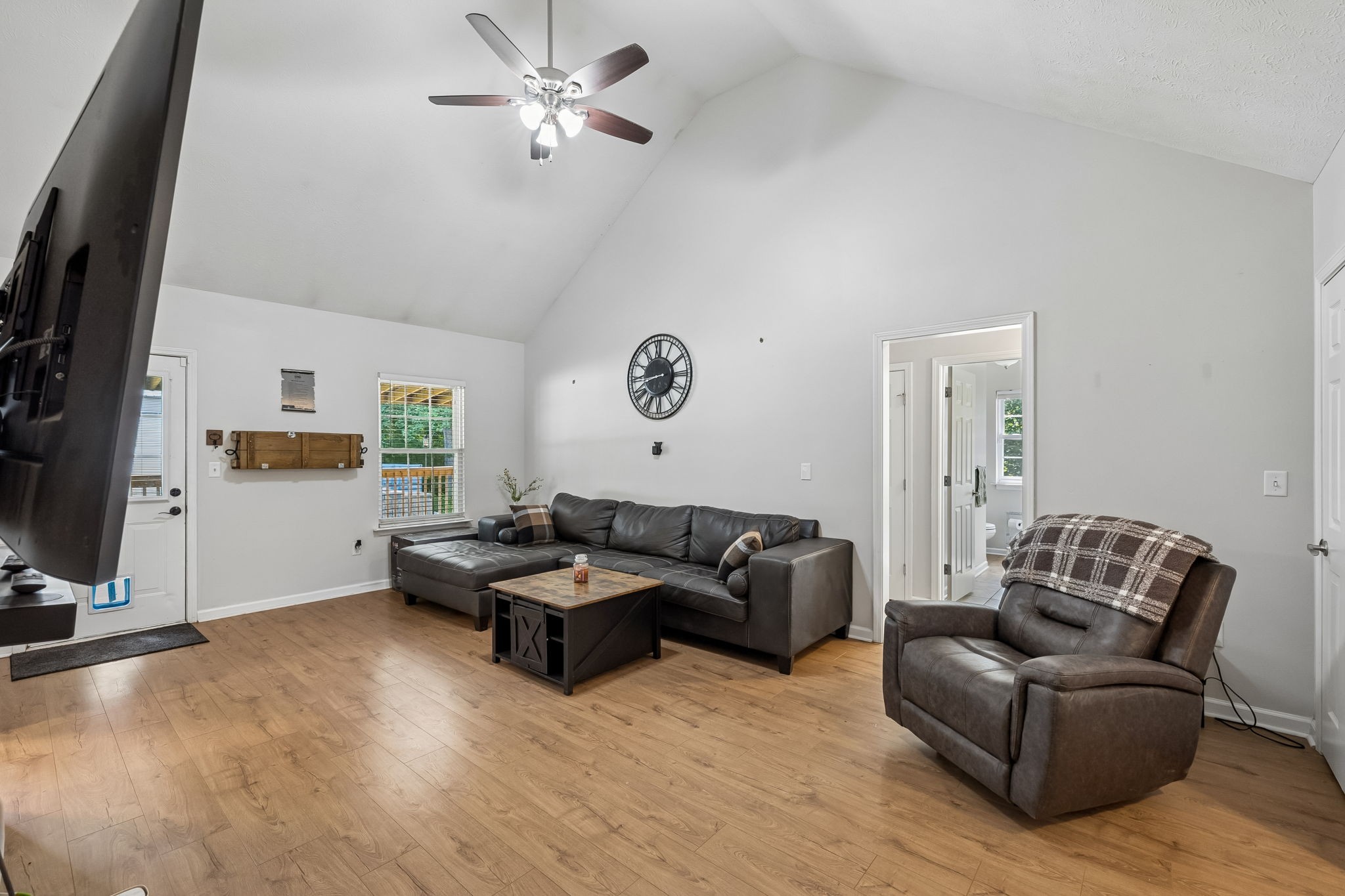 1179 Abernathy Road Ashland City, TN 37015 - Photo 5 of 35