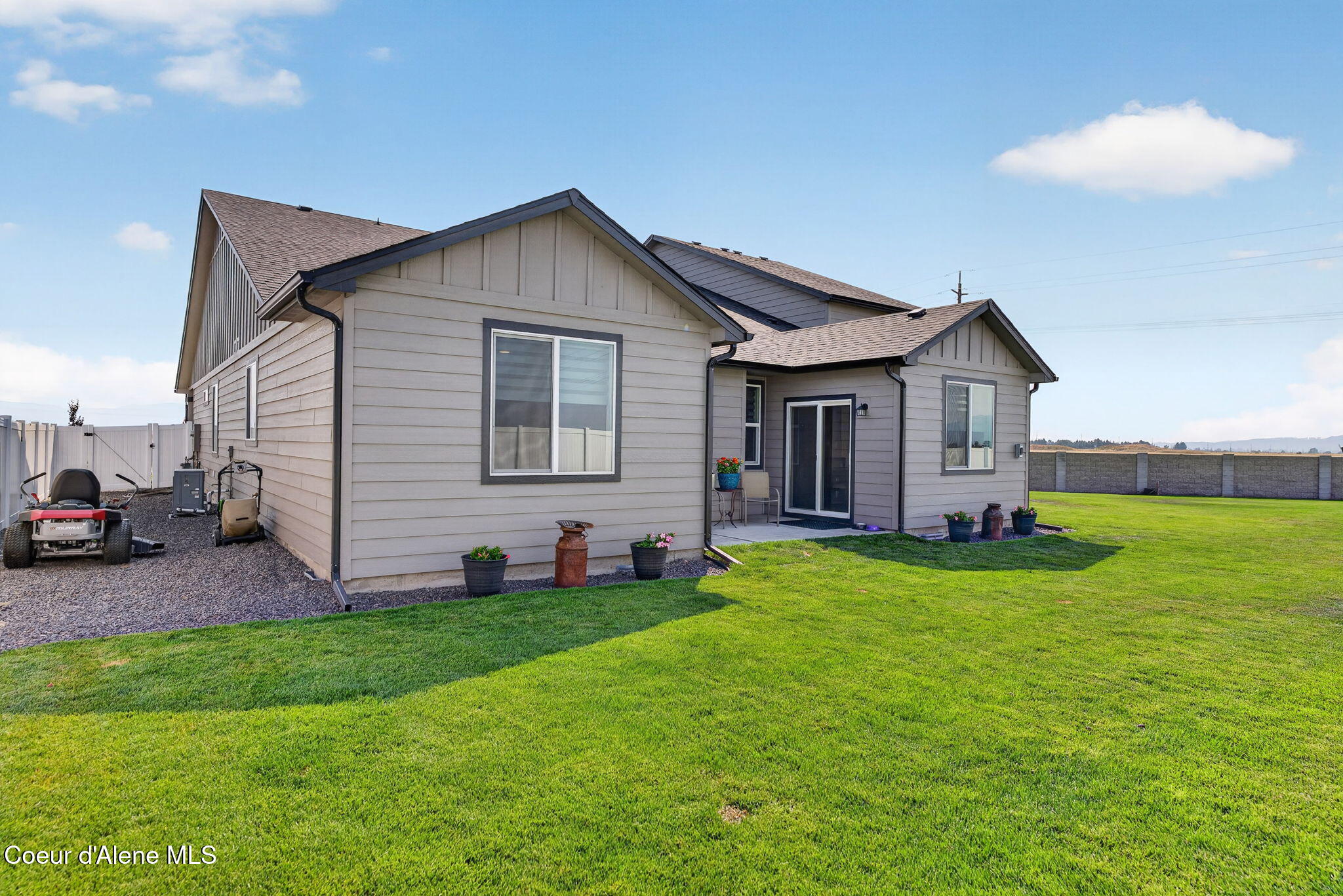 11289 North Simmons Lane Rathdrum, ID 83858 - Photo 62 of 70 63-web-or-mls-SkyLight - Simmons (SF)-44