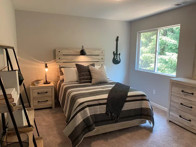 $331,967 | 1049 Rebecca Street, Unit 3, Marshall, MI 49068