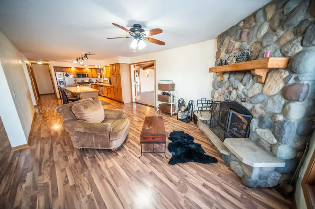 $649,900 | 37478 County Road 70, Zumbro Falls, MN 55991