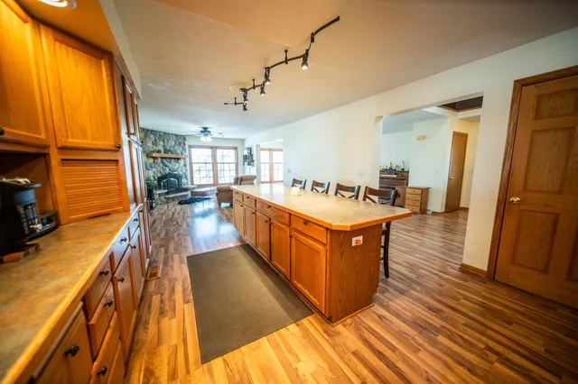 $649,900 | 37478 County Road 70, Zumbro Falls, MN 55991