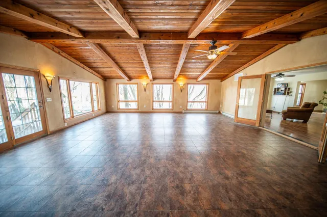 $649,900 | 37478 County Road 70, Zumbro Falls, MN 55991