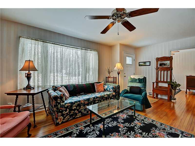 1441 East Banta Road Indianapolis, IN 46227 - Photo 4 of 21 Gallery Image 4