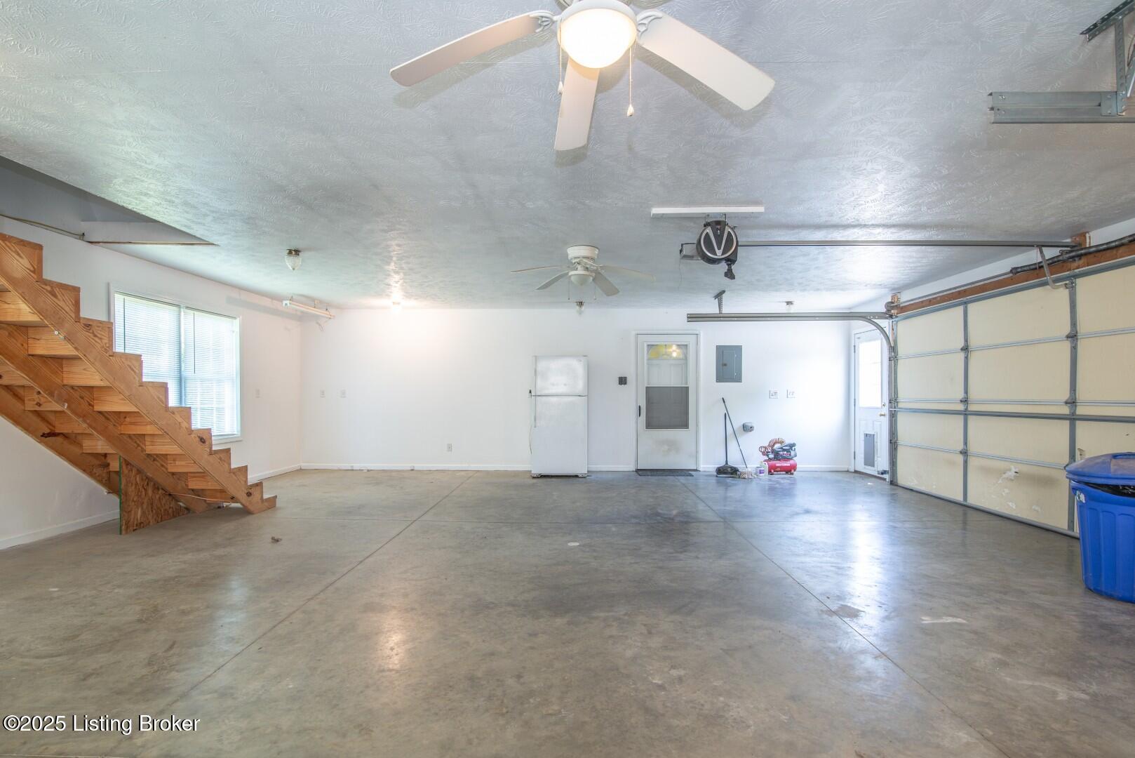 220 East Bailey Road Buffalo, KY 42716 - Photo 58 of 72 220 E Bailey Rd-444