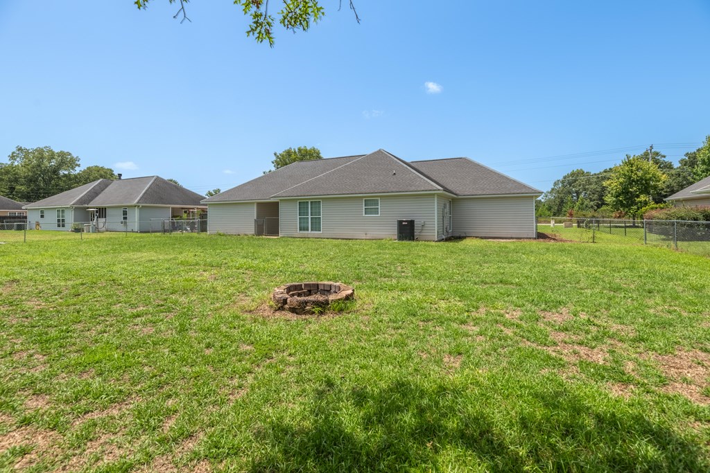 355 Owens Road Fort Mitchell, AL 36856 - Photo 13 of 49 Gallery Image 13
