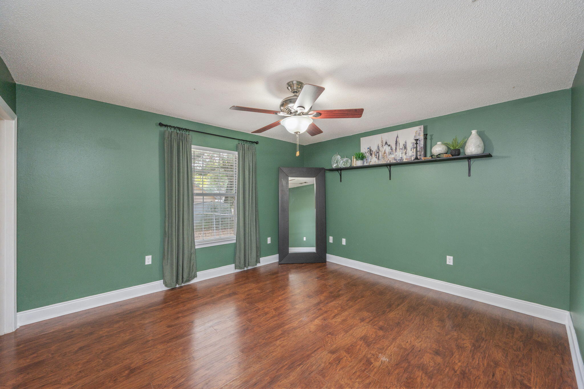 2534 Sunset Drive Crestview, FL 32536 - Photo 12 of 20 14-web-or-mls-2534-sunset-dr