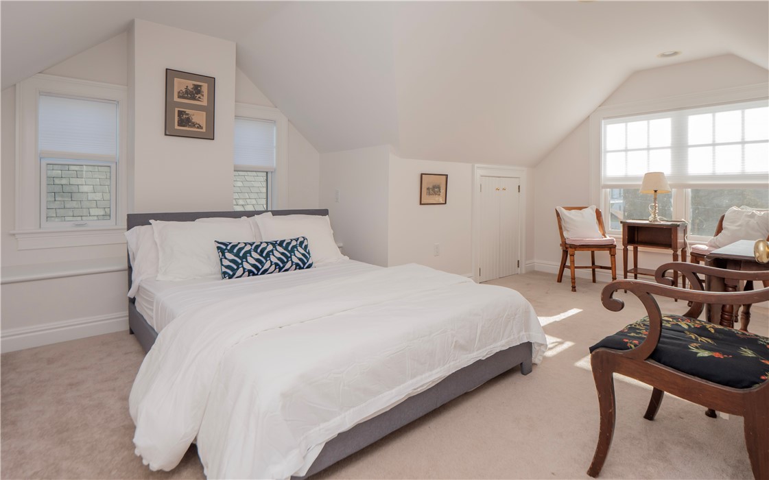 4 Kay Terrace Newport, RI 02840 - Photo 20 of 27